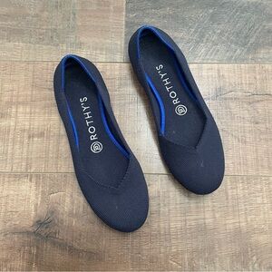 Rothy's Bavy Blue Round Toe Ballet Flats Size 7